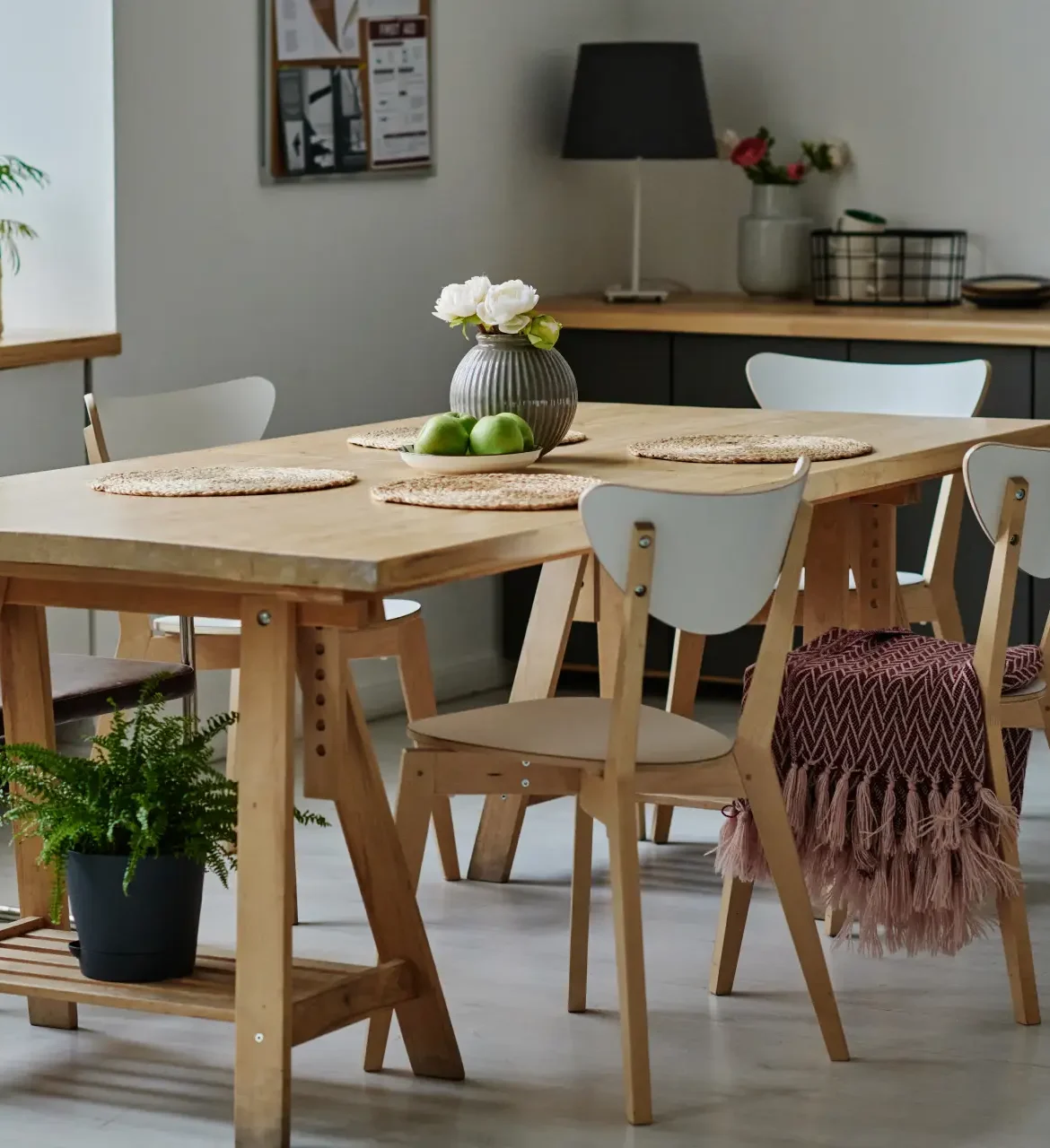 gilanfurniture_Solid Wood Dining Tables (2)